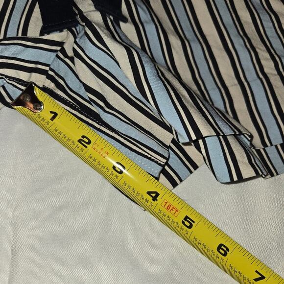 Chinti & Parker midsummer Relaxed shorts. Size 10 nautical coastal resort wear - Picture 7 of 9